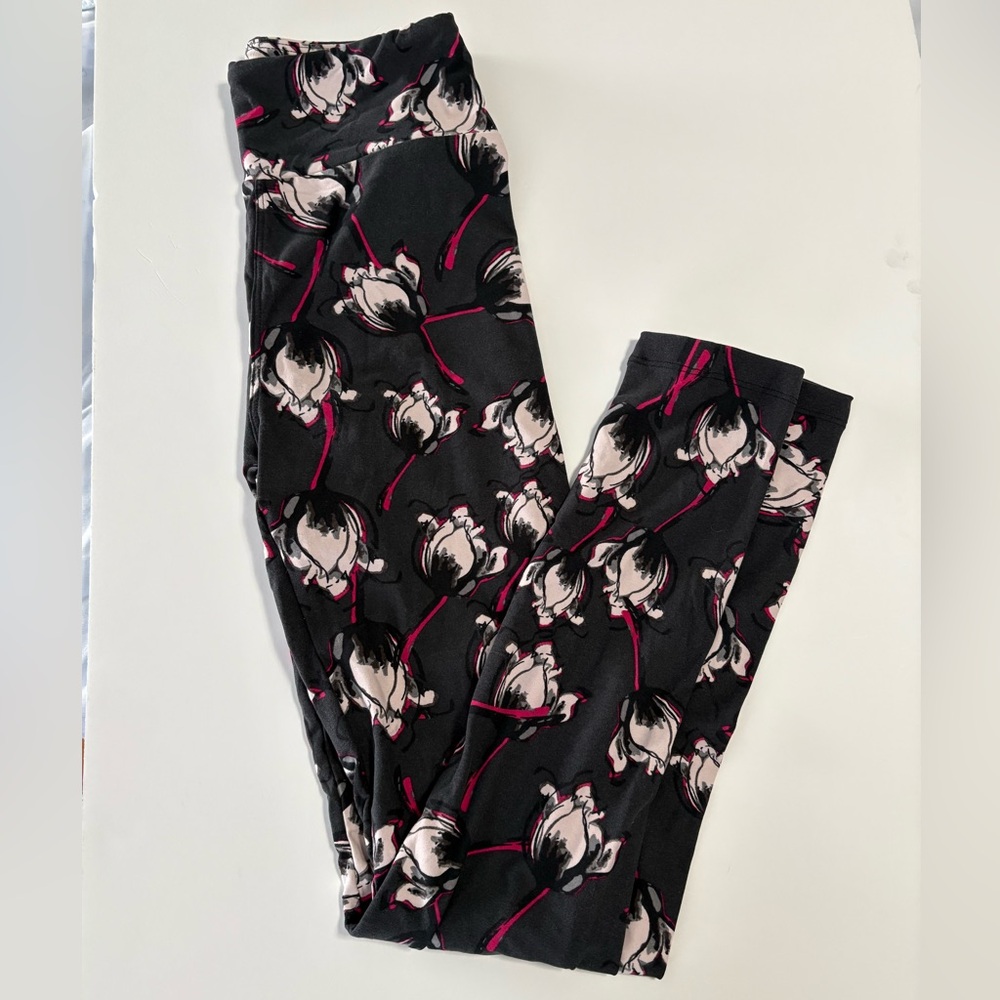 Lularoe floral gray leggings OS Onesize nwot